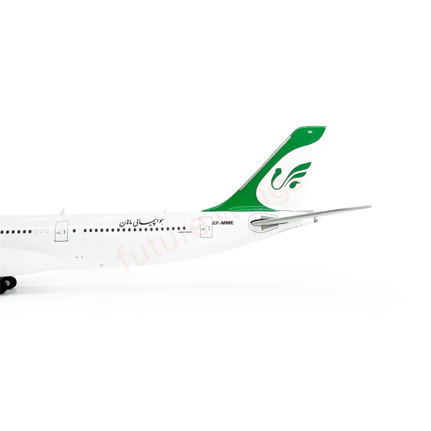 1:400 YY Wings Mahan Air A340-600 EP-MME Aircraft Model+Free Tractor