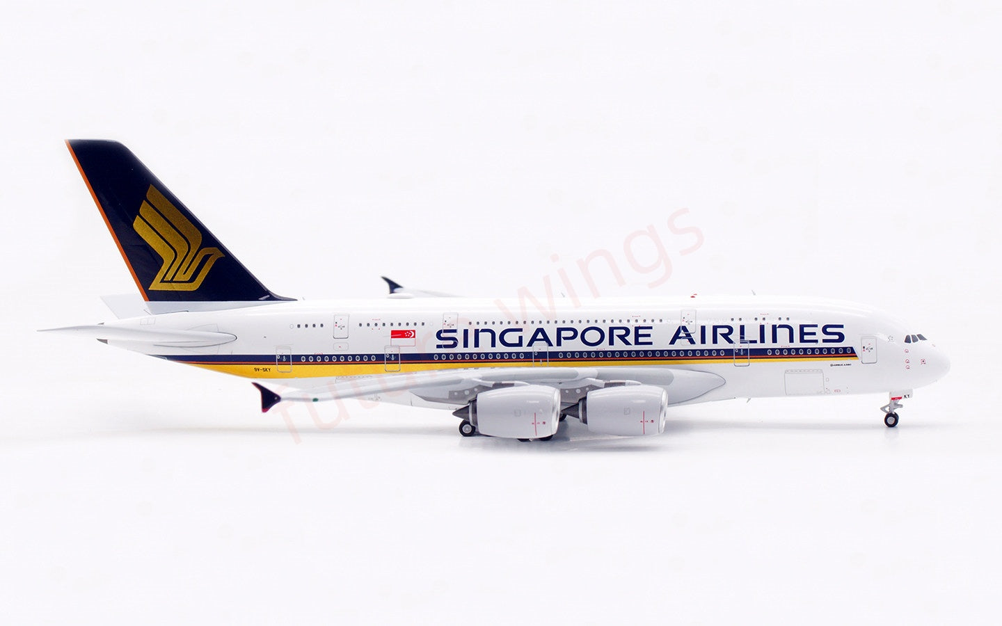 1:400 Aviation400 Singapore Airlines A380 9V-SKY Aircraft Model Free Tractor+Stand