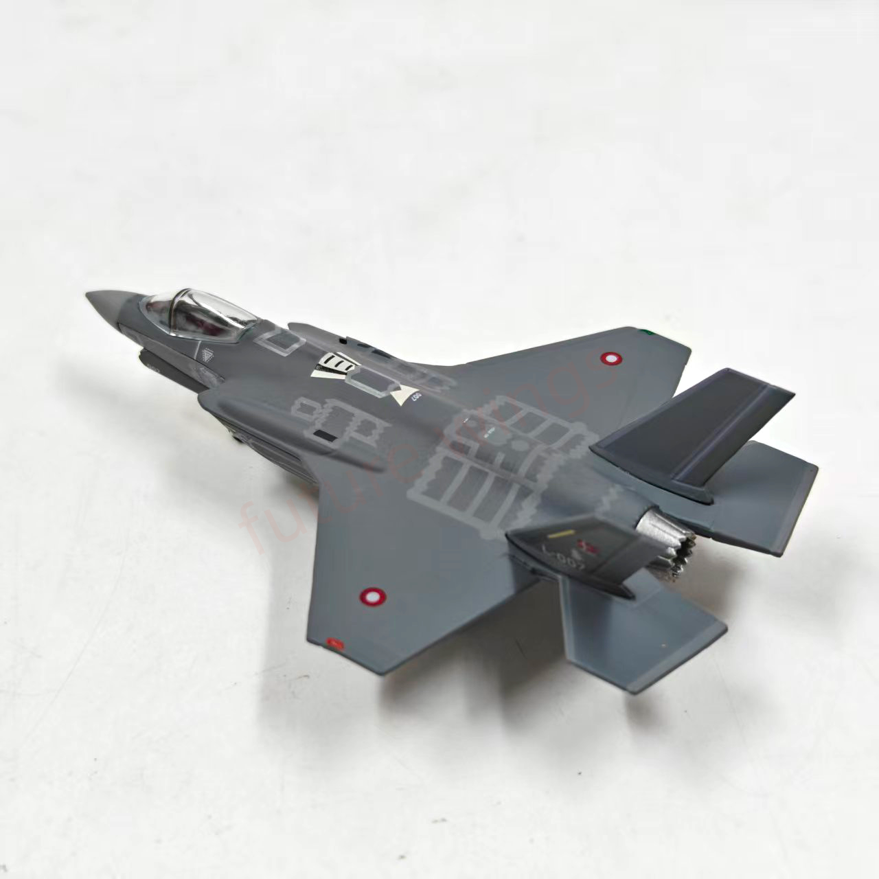 1:400 Herpa Wings 573603 Royal Danish Air Force F-35A Lightning II L-007 Diecast Airplane Model