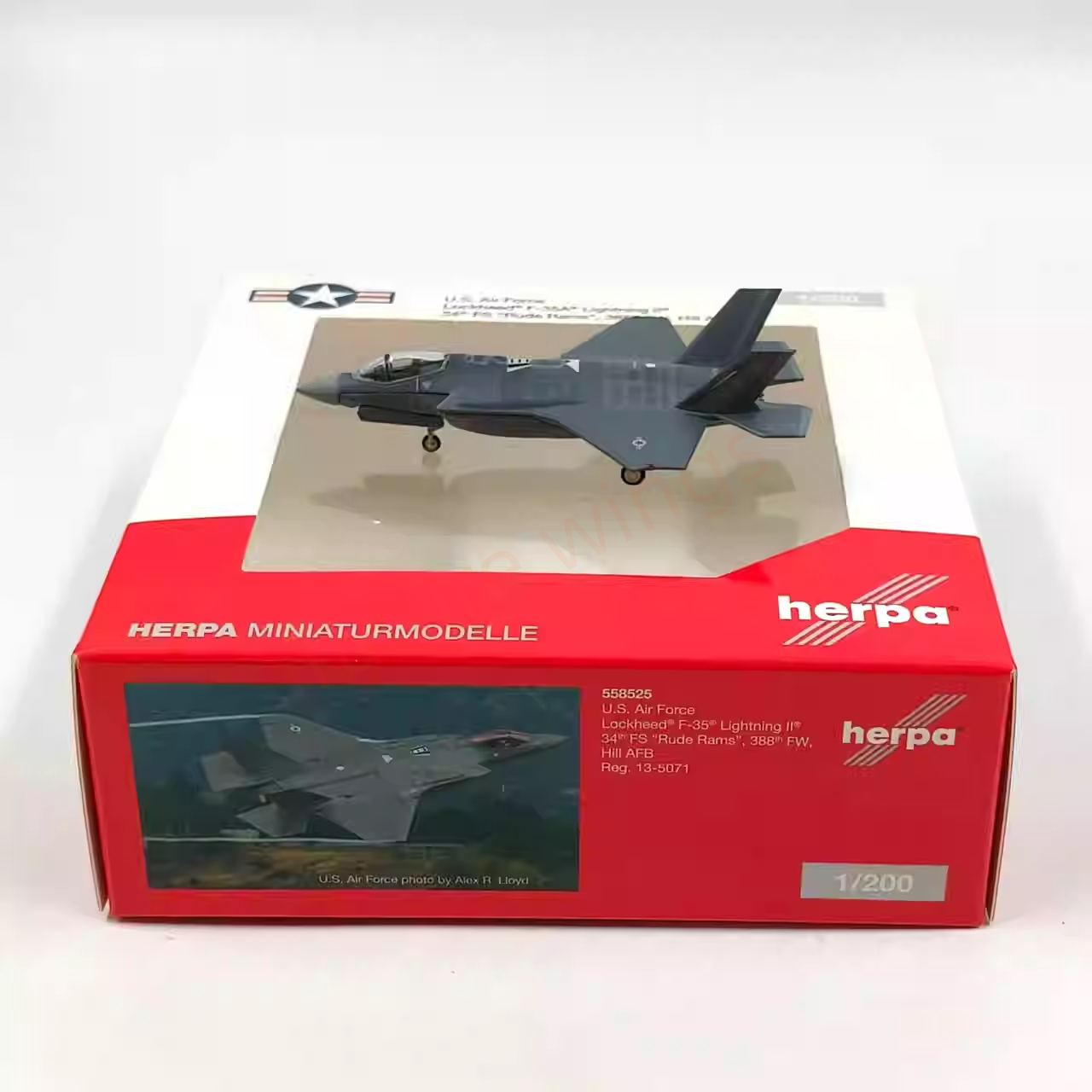 1:400 Herpa Wings 558525 UASF F-35A Lightning II 13-5071 Diecast Airplane Model