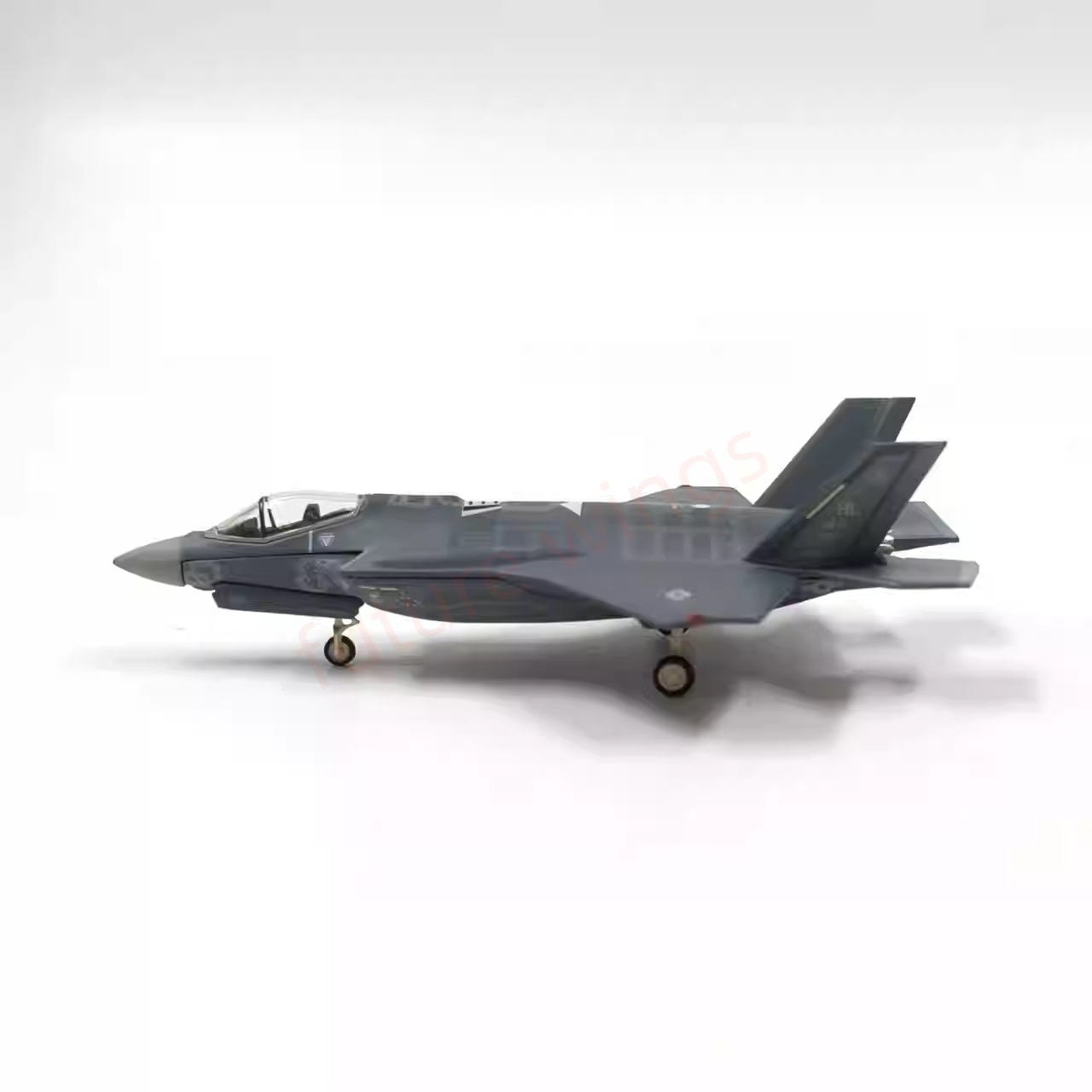 1:400 Herpa Wings 558525 UASF F-35A Lightning II 13-5071 Diecast Airplane Model
