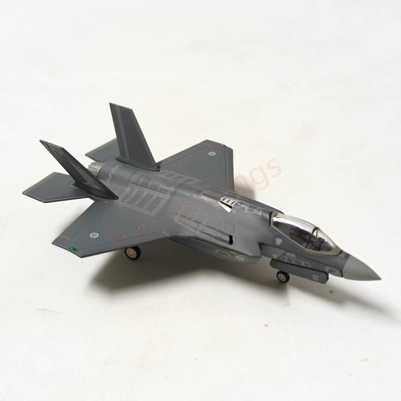 1:400 Herpa Wings 557665 Australian Air Force F-35A Lightning II A35-001 Diecast Airplane Model