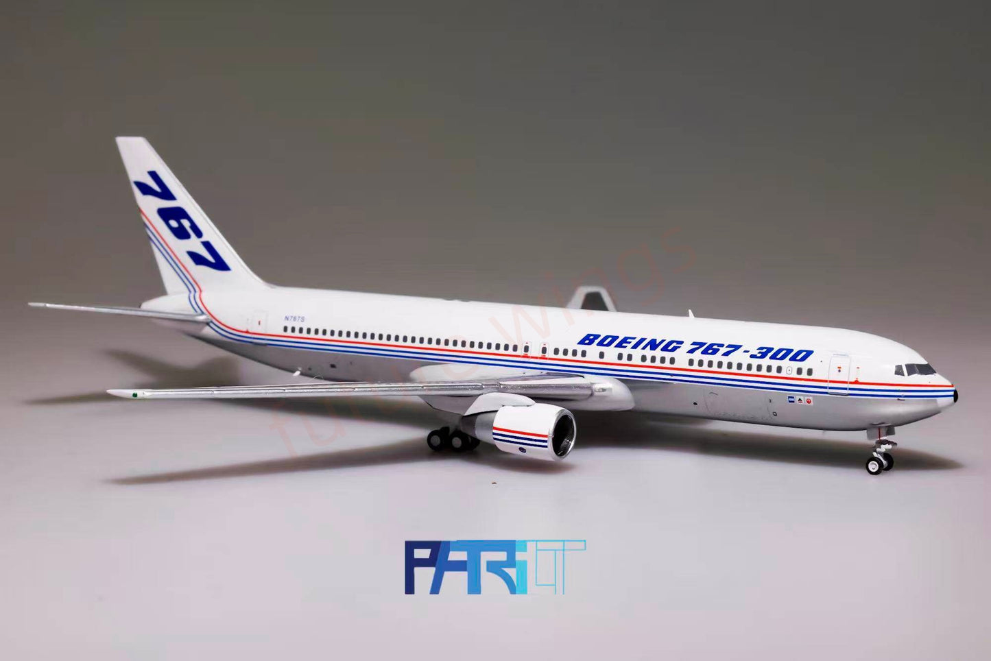 1:400 Patriot Boeing House Color B767-300 N767S Aircraft Model+Free Tractor