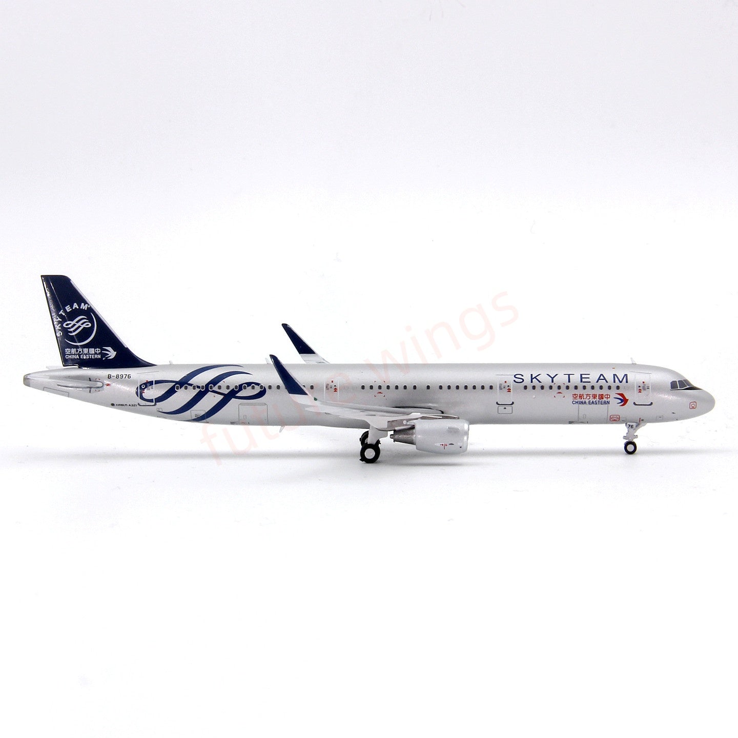 1:400 Geministar China Eastern Airlines A321 B-8976 “SKYTEAM”Aircraft Model+Free Tractor