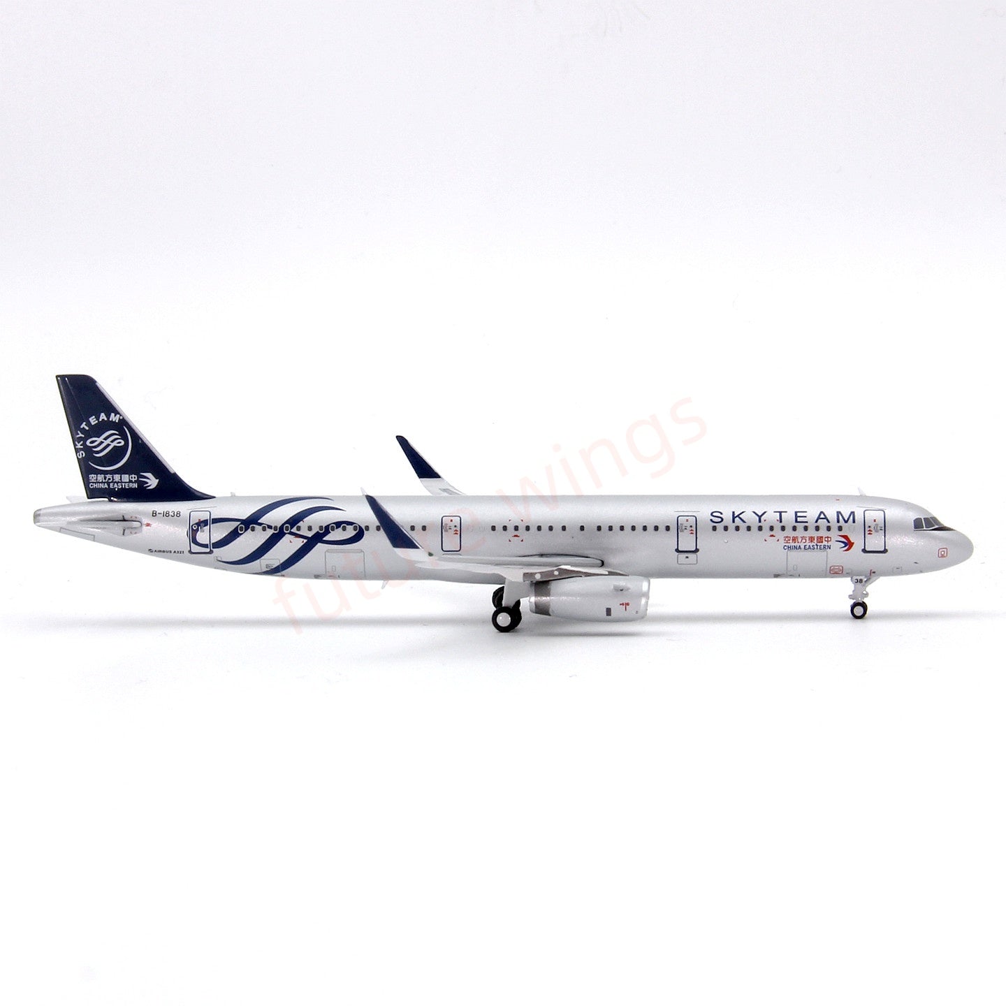 1:400 Geministar China Eastern Airlines A321 B-1838 “SKYTEAM”Aircraft Model+Free Tractor