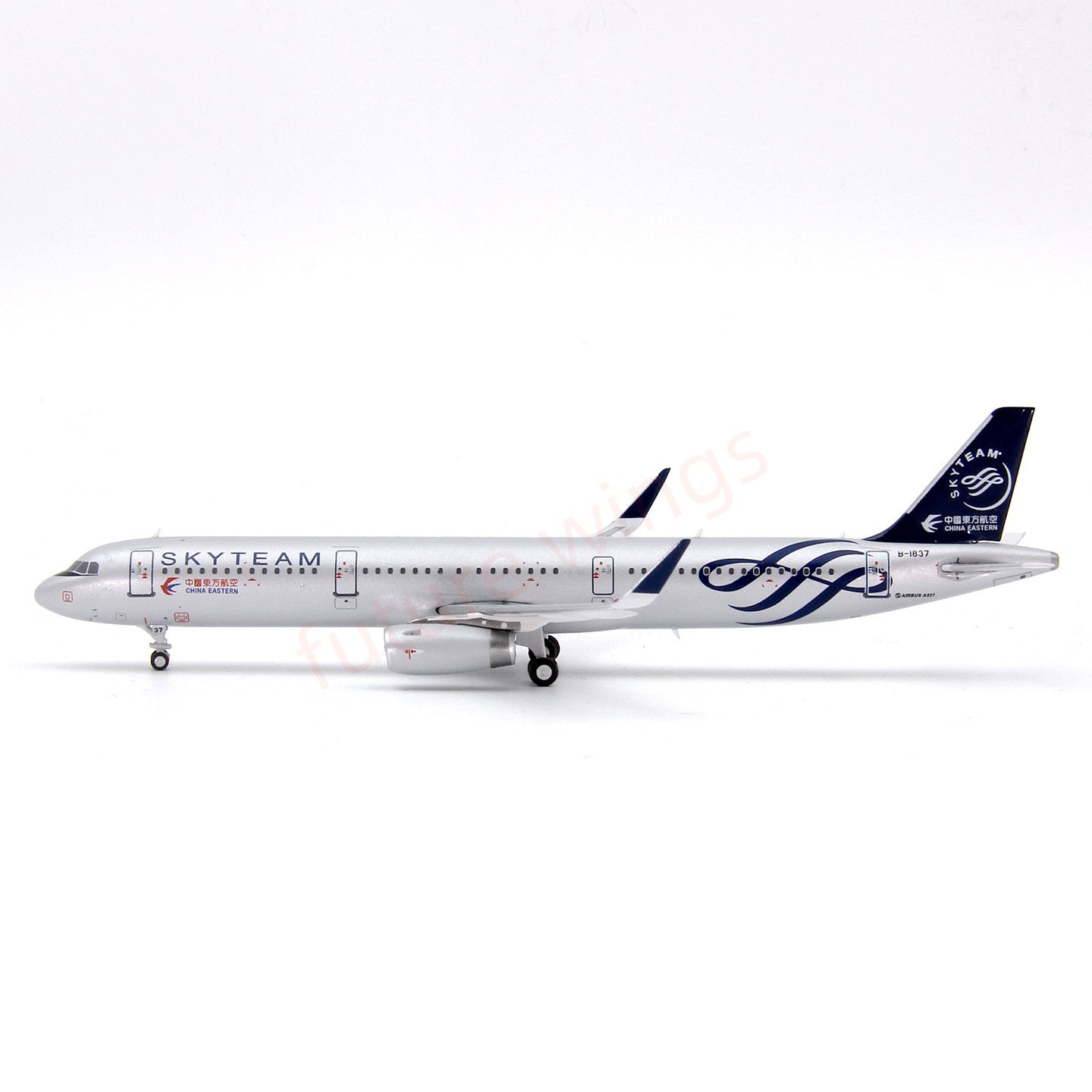 1:400 Geministar China Eastern Airlines A321 B-1837 “SKYTEAM”Aircraft Model+Free Tractor