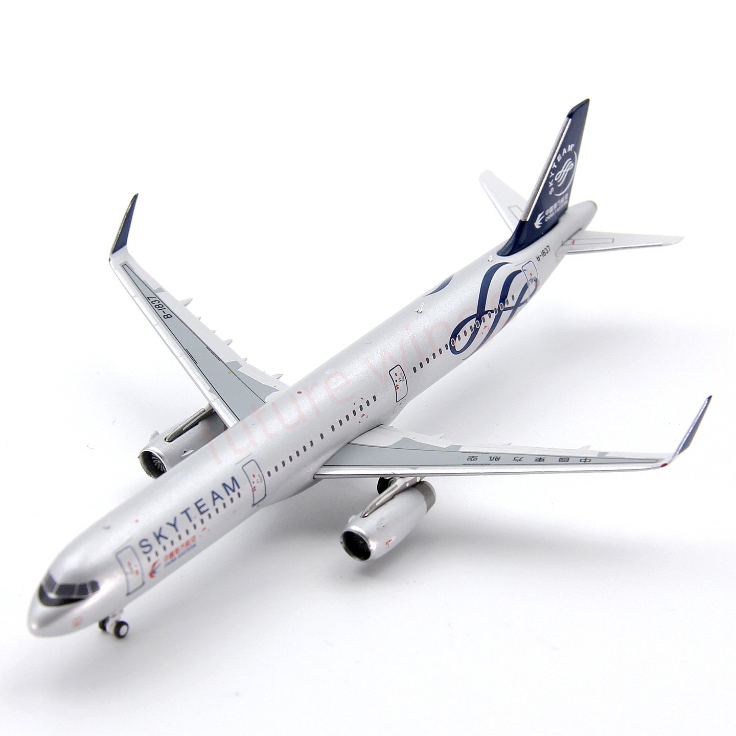 1:400 Geministar China Eastern Airlines A321 B-1837 “SKYTEAM”Aircraft Model+Free Tractor