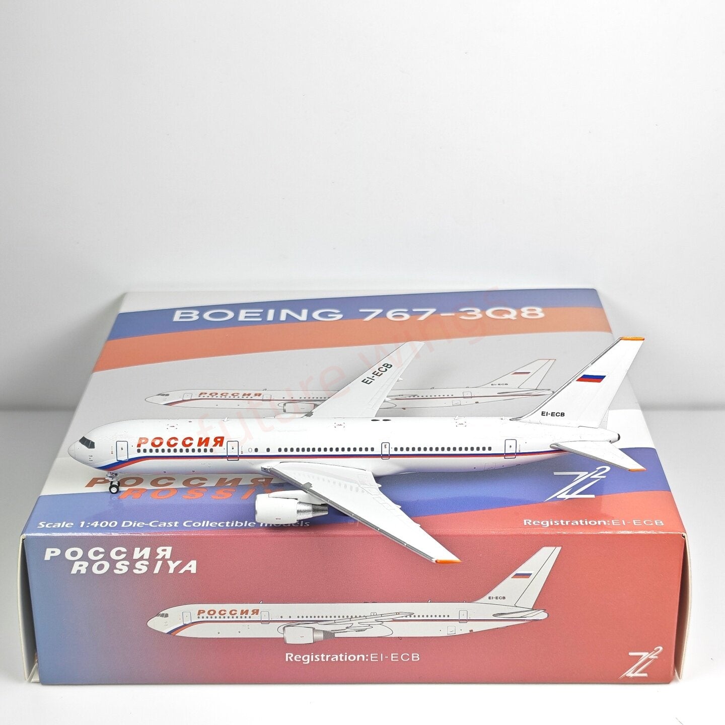 1:400 Z² Model  Rossiya B767-300 EI-ECB Aircraft Model+Free Tractor