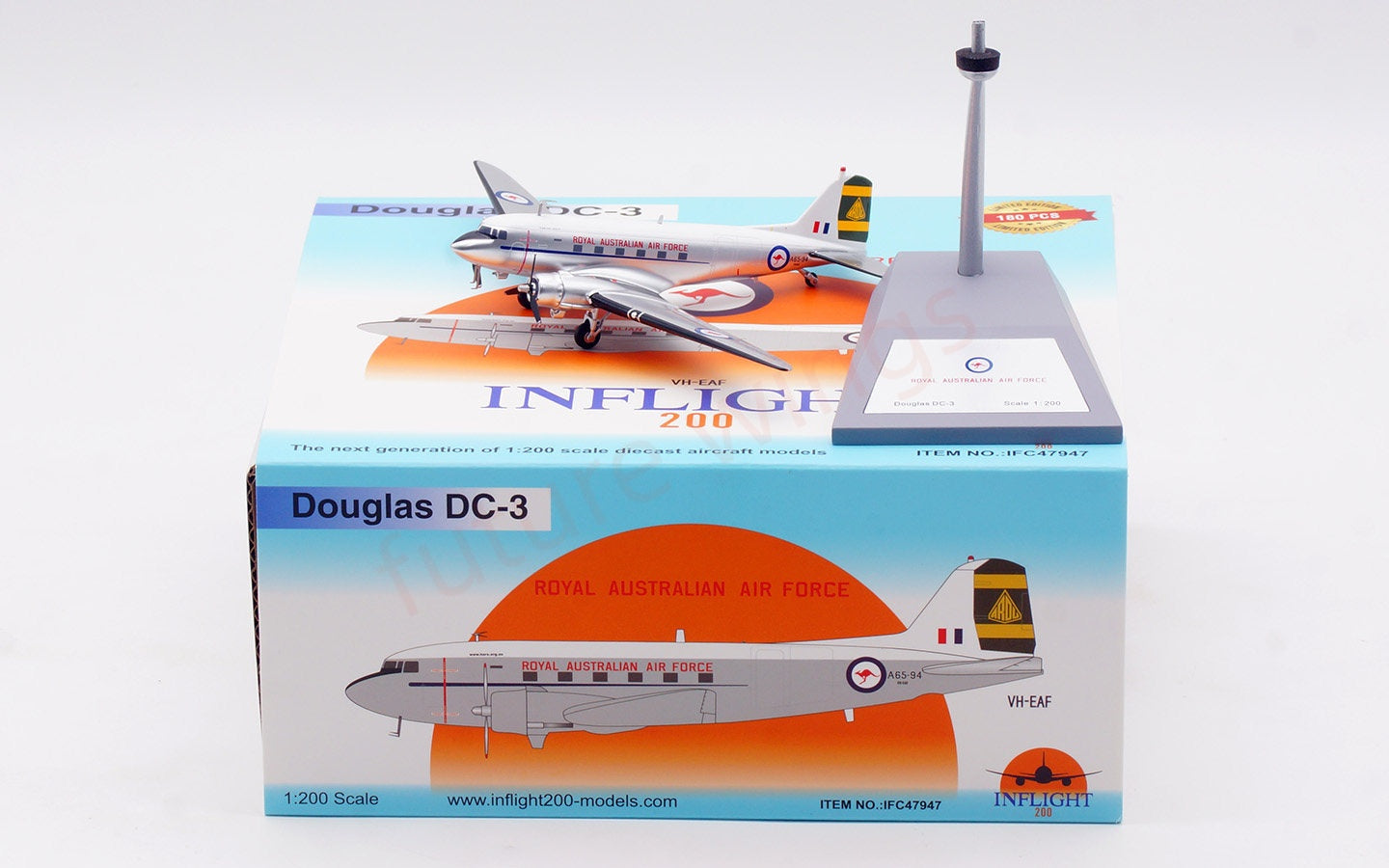 1:200 InFlight200 Royal Australian Air Force Douglas C-47B VH-EAF Aircraft Model
