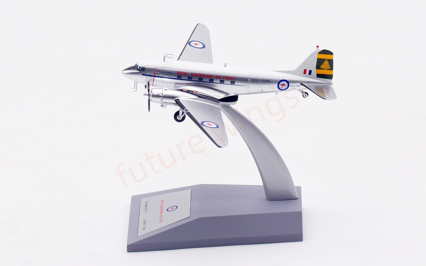 1:200 InFlight200 Royal Australian Air Force Douglas C-47B VH-EAF Aircraft Model