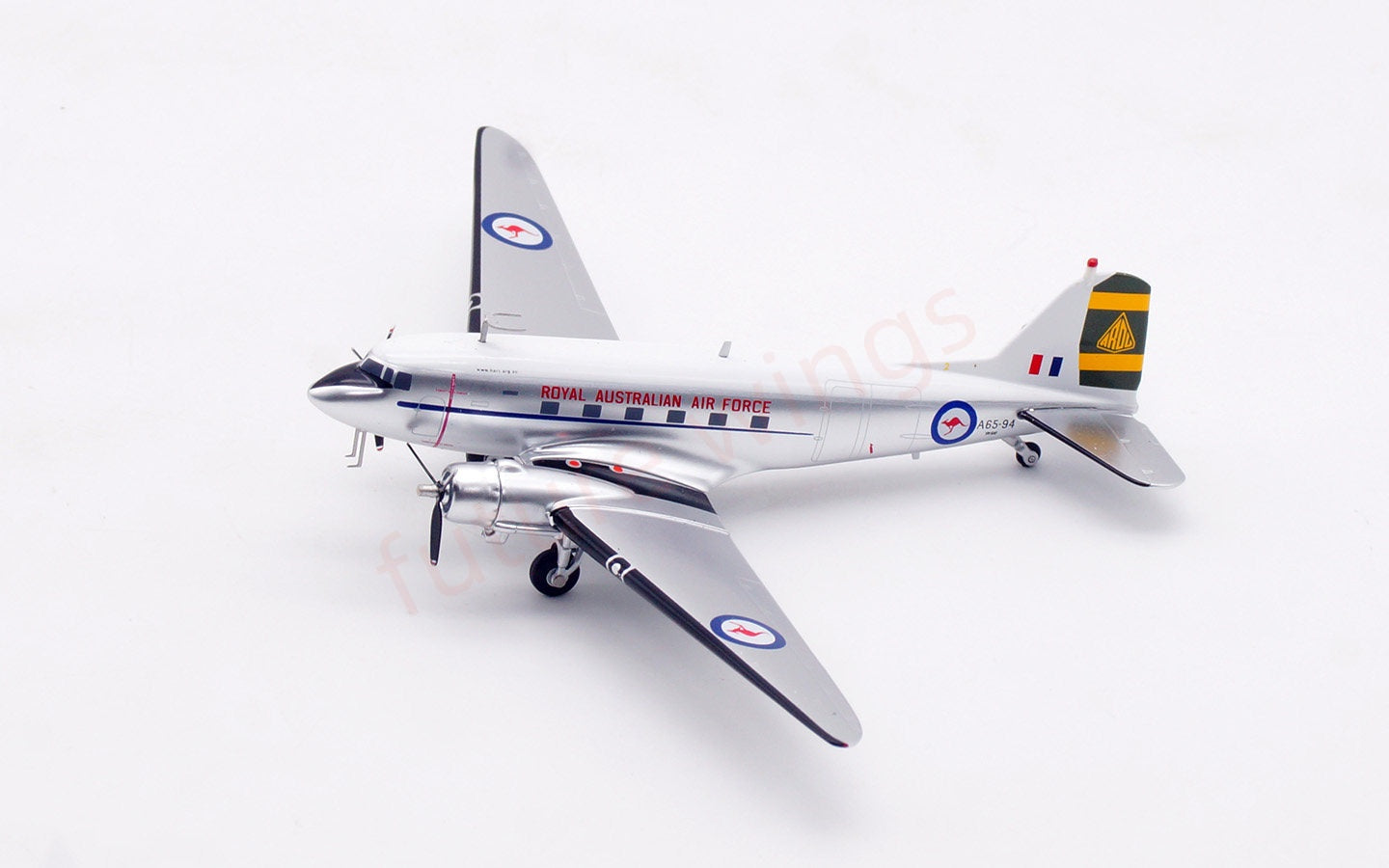1:200 InFlight200 Royal Australian Air Force Douglas C-47B VH-EAF Aircraft Model