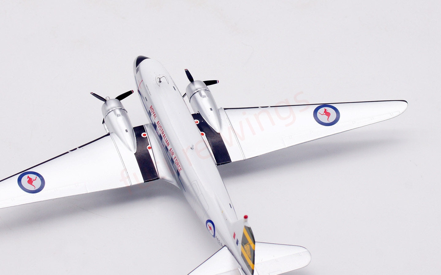 1:200 InFlight200 Royal Australian Air Force Douglas C-47B VH-EAF Aircraft Model