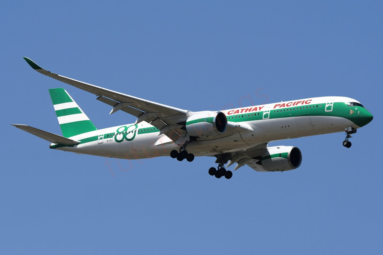 1:400 Geministar Cathay Pacific A350-900 B-LRJ "80Years" Aircraft Model+Free Tractor