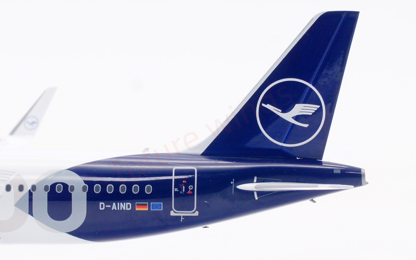 1:200 SQ Wings Lufthansa Airlines A320neo D-AIND"100Years"Diecast Aircraft Model