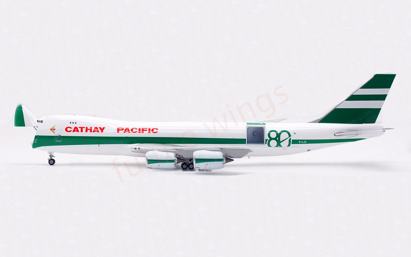 1:200 SQ Wings Cathay Pacific B747-8F B-LJE “80Years” Diecast Aircraft Model