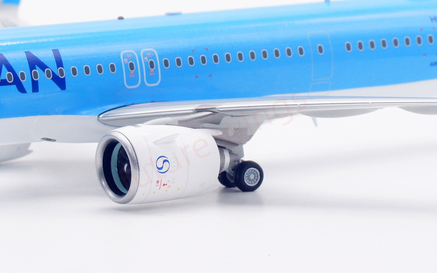 1:200 SQ Wings Korean Air A321 HL8509 Diecast Aircraft Model