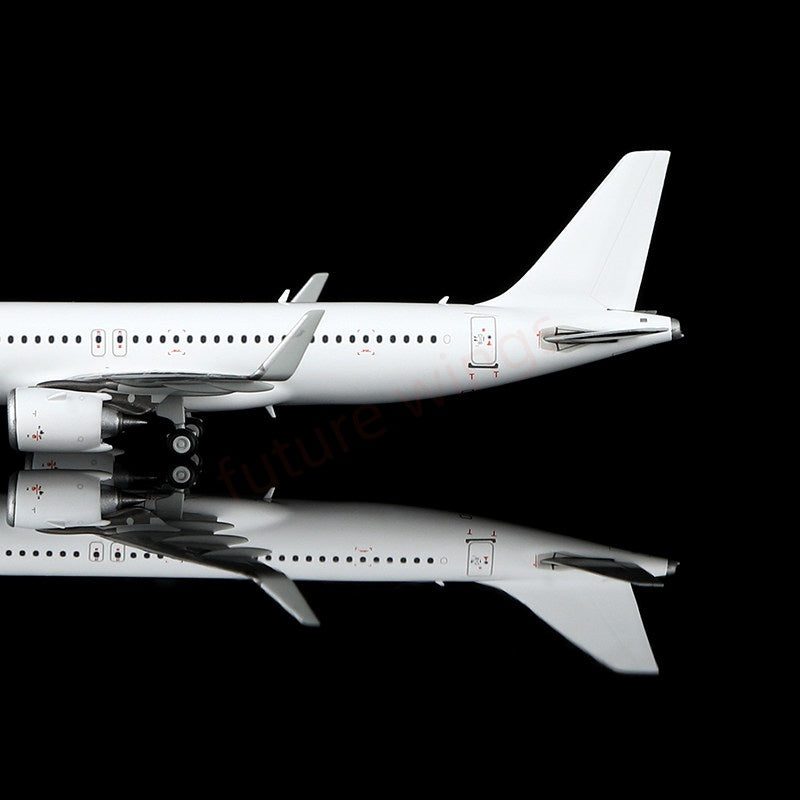 1:400 HX Models Airbus A321neo Blank Aircraft Model+Free Tractor