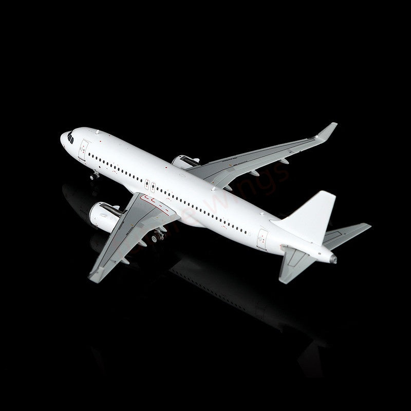 1:400 HX Models Airbus A321neo Blank Aircraft Model+Free Tractor