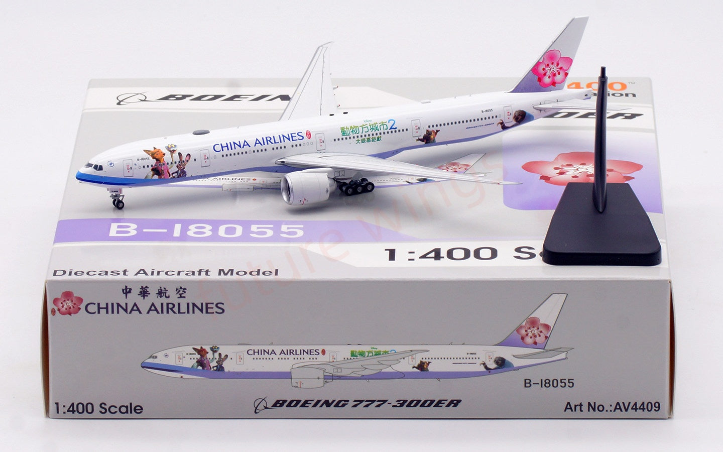 1:400 Aviation400 China Airlines B777-300ER B-18055 Free Tractor+Stand