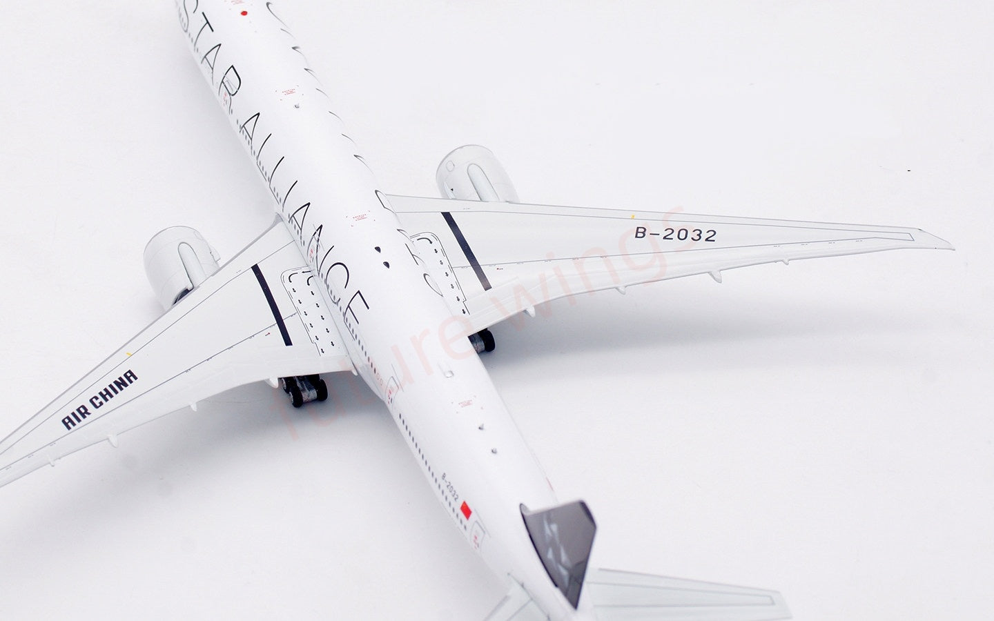 1:400 Aviation400 Air China B777-300ER B-2032 "Star Alliance"Free Tractor+Stand