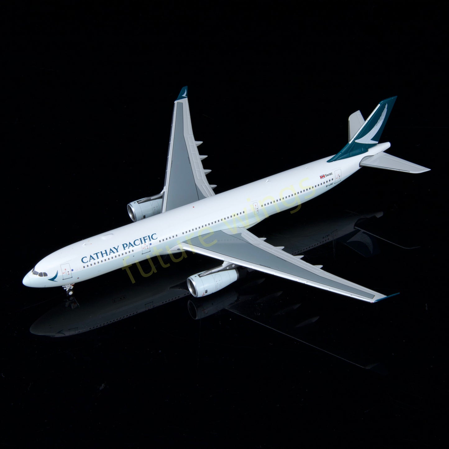 1:400 Kylin Models Cathay Pacific A330-343 B-LBC Aircraft Model+Free Tractor