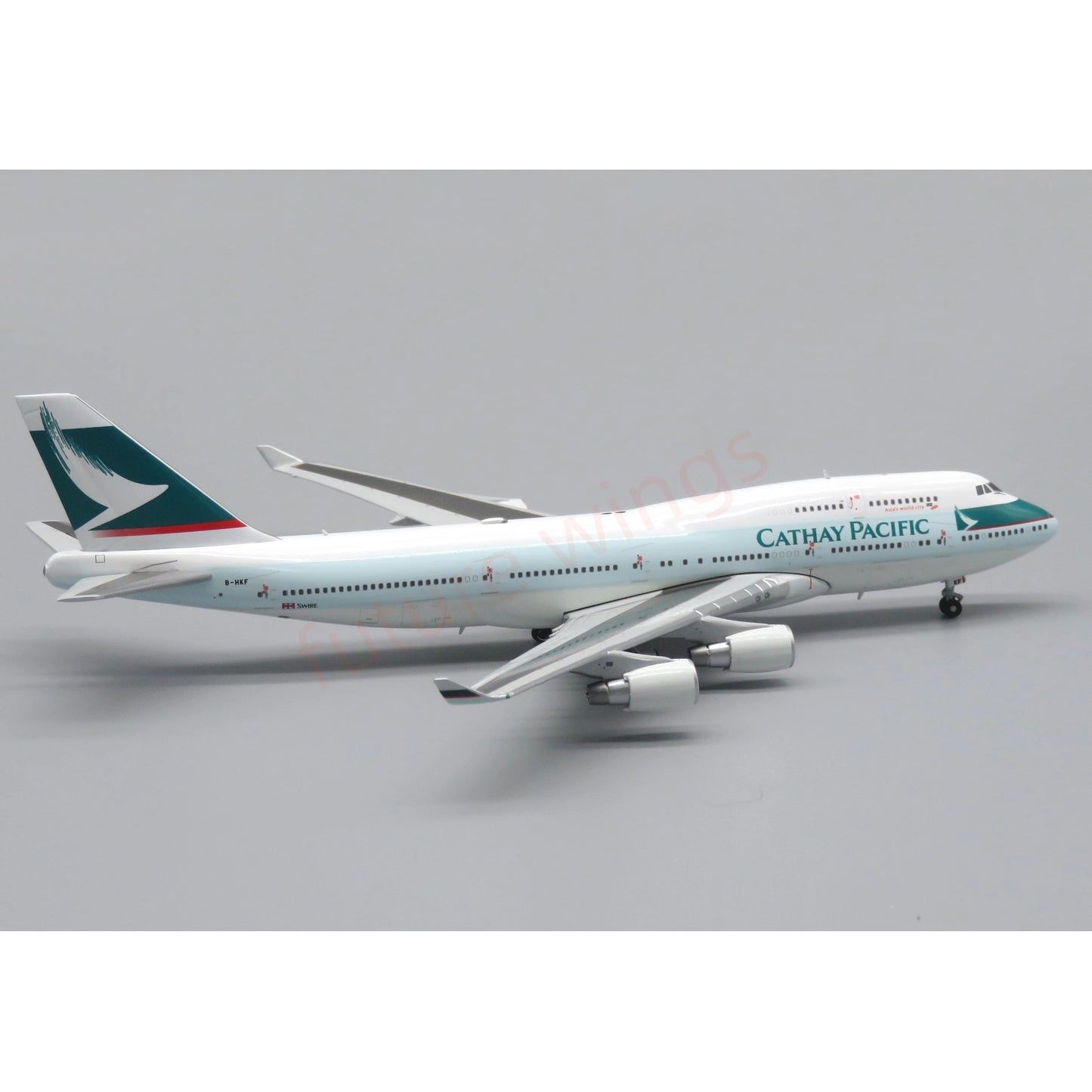 1:400 Apollo Cathay Pacific B747-400 B-HKF Aircraft Model+Free Tractor