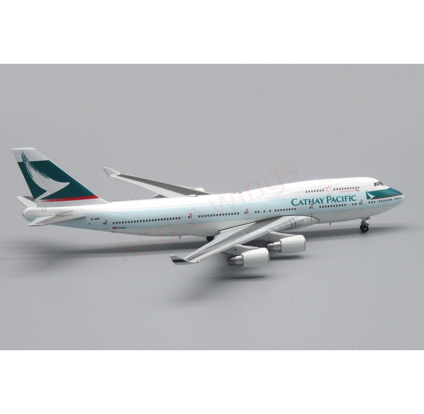 1:400 Apollo Cathay Pacific B747-400 B-HKF Aircraft Model+Free Tractor