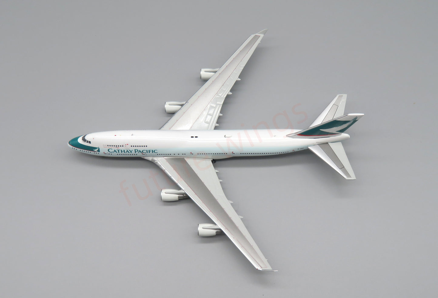 1:400 Apollo Cathay Pacific B747-400 B-HKF Aircraft Model+Free Tractor