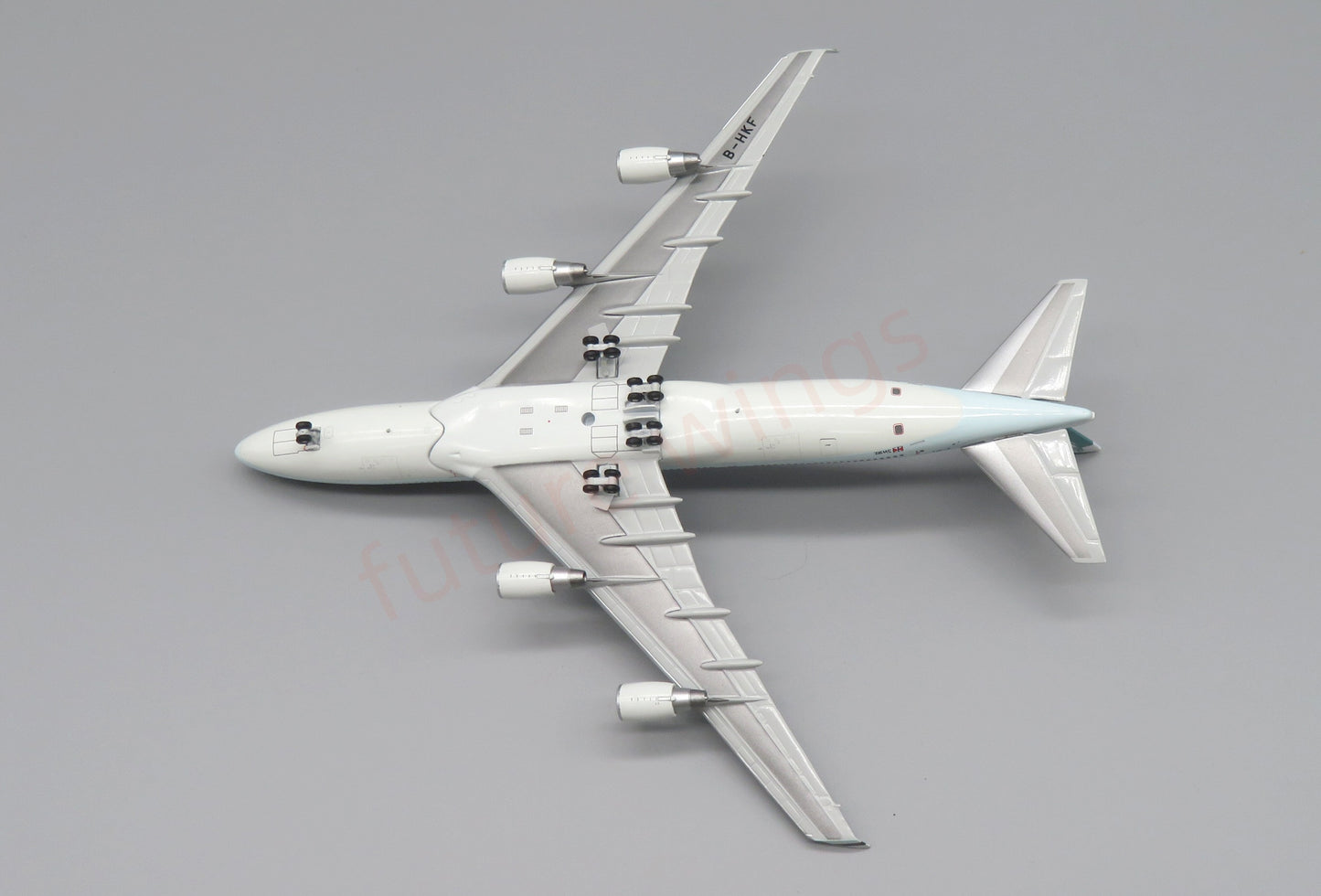 1:400 Apollo Cathay Pacific B747-400 B-HKF Aircraft Model+Free Tractor