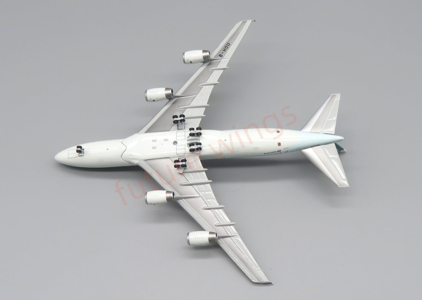 1:400 Apollo Cathay Pacific B747-400 B-HOU Aircraft Model+Free Tractor