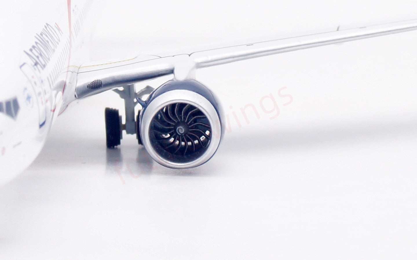 1:200 InFlight200 AeroMexico B737-9MAX XA-MKJ Diecast Aircraft Model