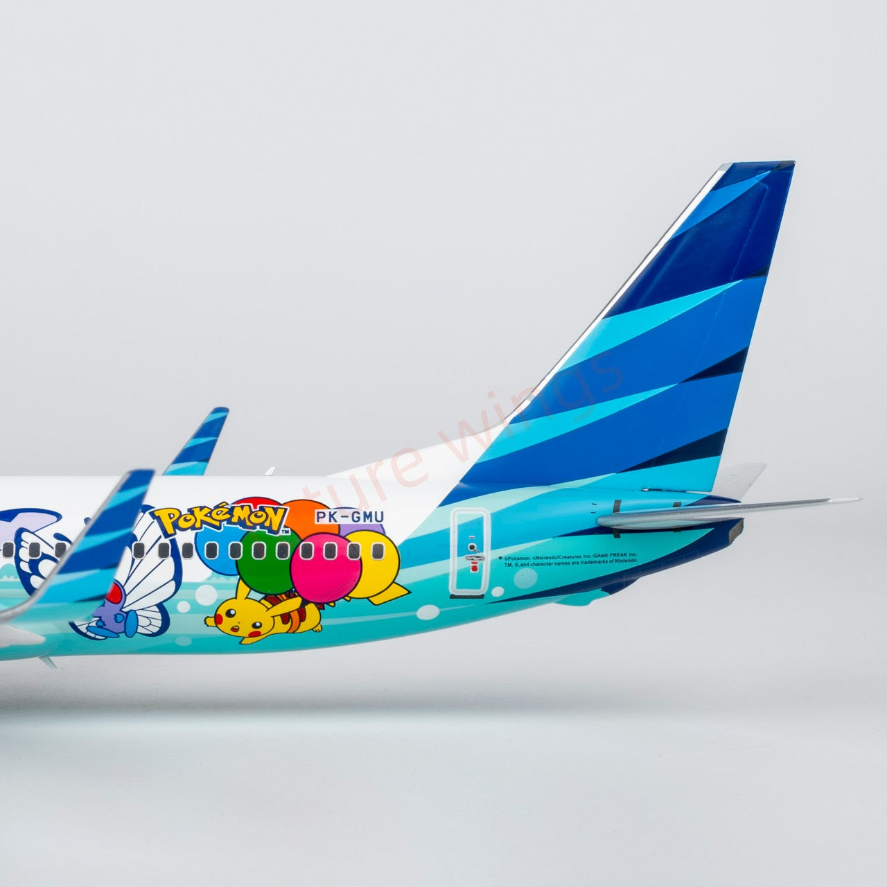 1:200 NG Models NG08012 Garuda Indonesia B37-800 PK-GMU Aircraft Model