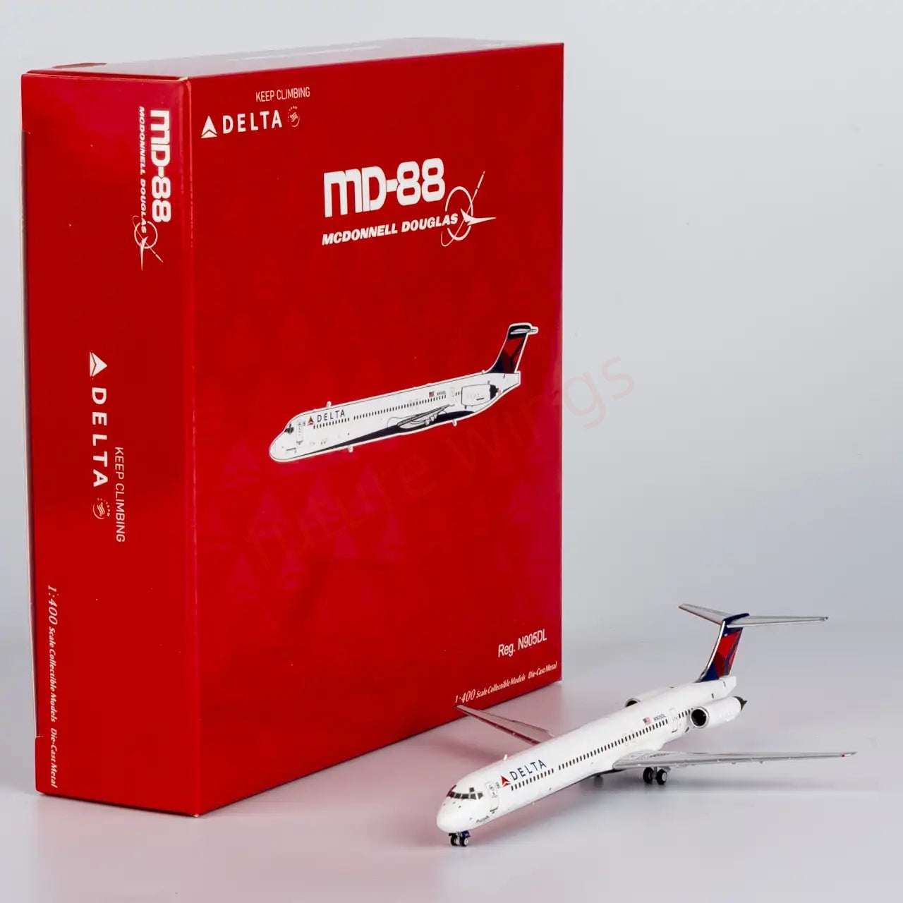 1:400 NG Models NG83013 Delta Airlines McDonnell Douglas MD-88 N905DL+Free Tractor