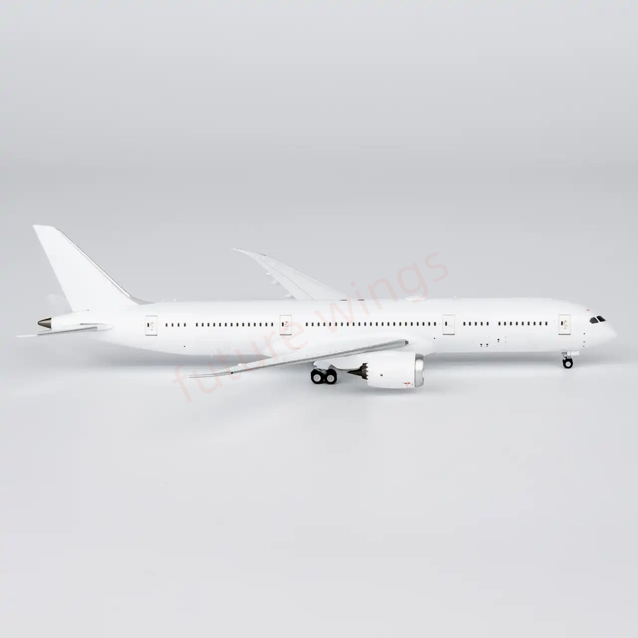 1:400 NG Models NG55118 B787-9 Blank Aircraft Model+Free Tractor
