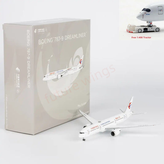 1:400 NG Models NG55139 China Eastern Airlines B787-9 B-208P+Free Tractor