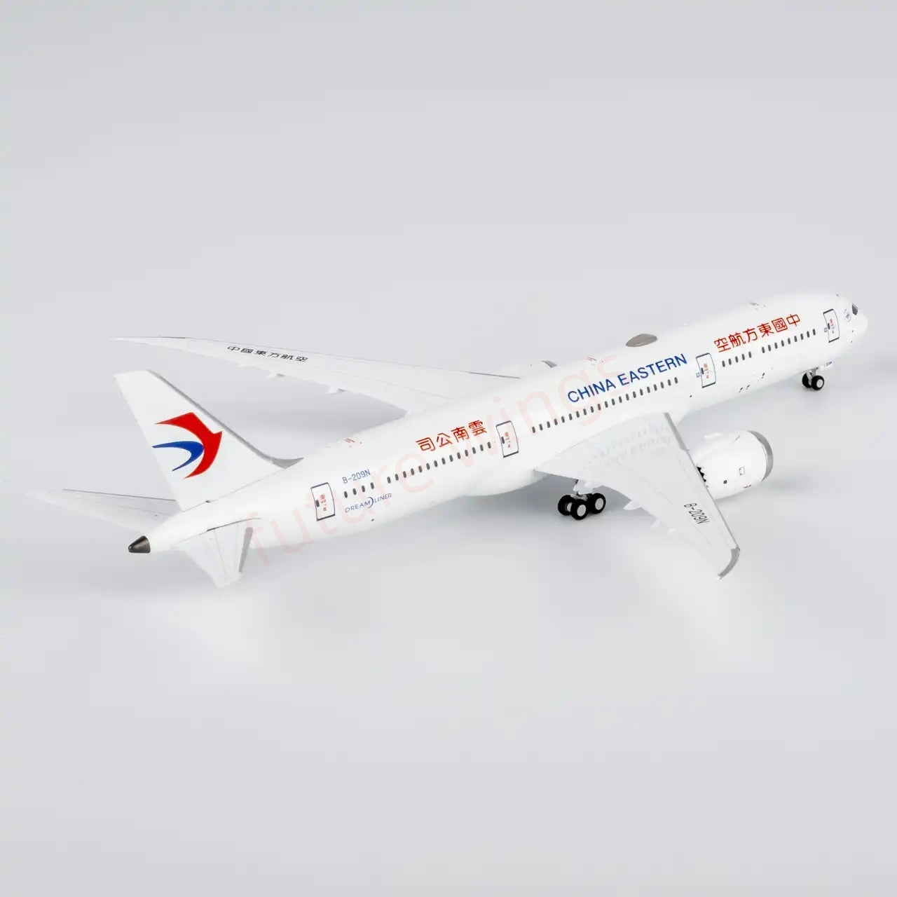 1:400 NG Models NG55140 China Eastern Airlines B787-9 B-209N+Free Tractor
