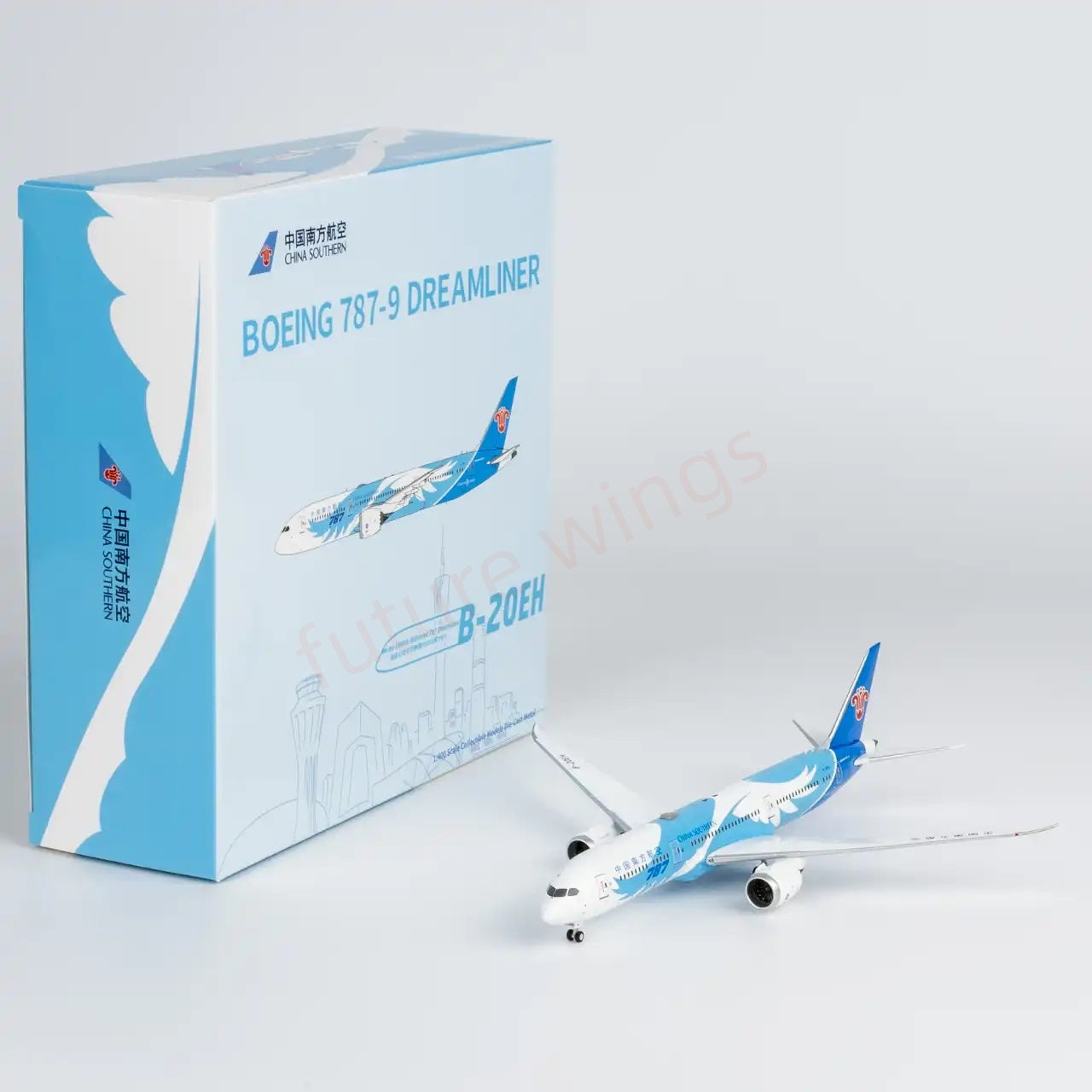 1:400 NG Models NG24178 China Southern Airlines B787-9 B-20EH+Free Tractor