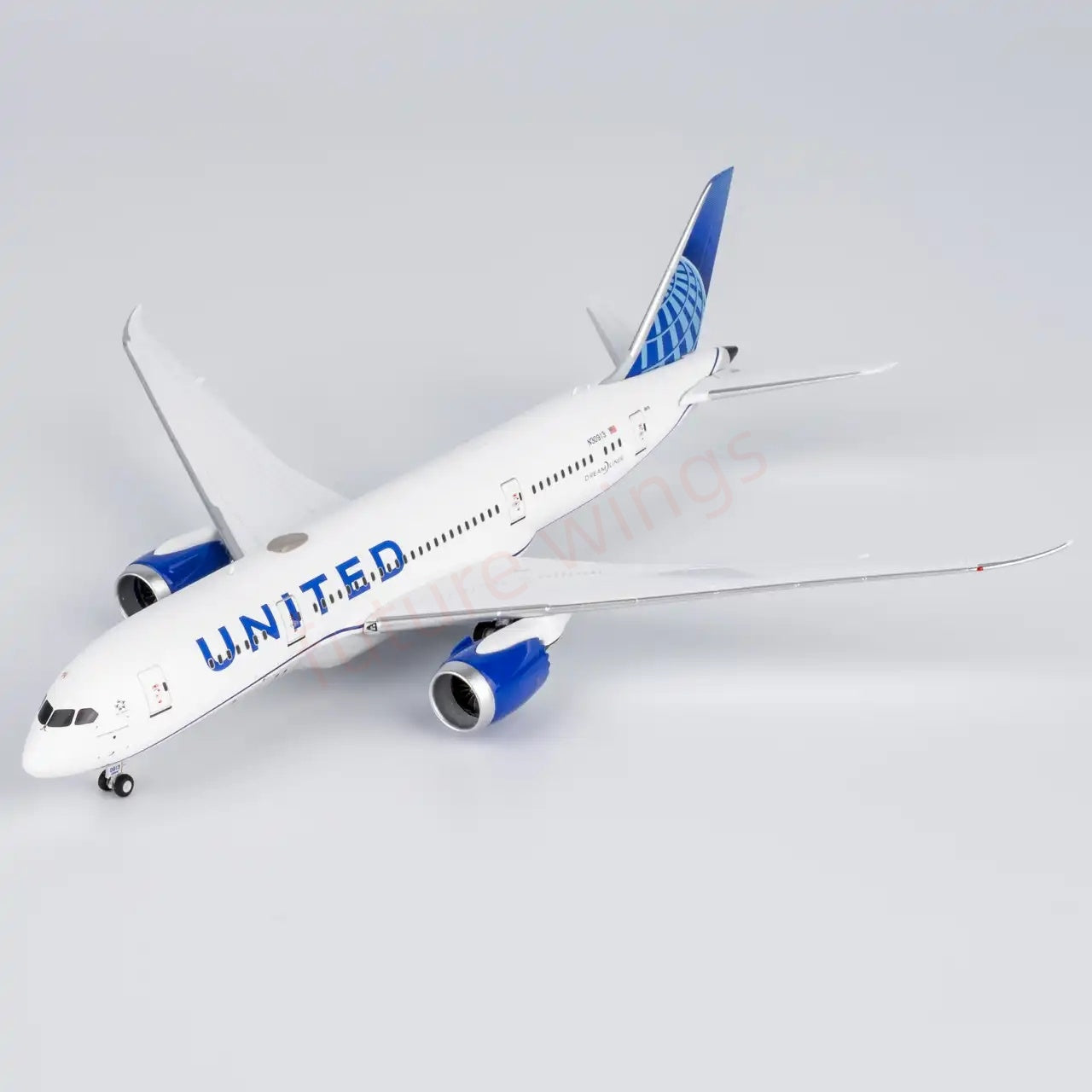 1:400 NG Models NG59033 United Airlines B787-8 N30913 Aircraft Model+FreeTractor