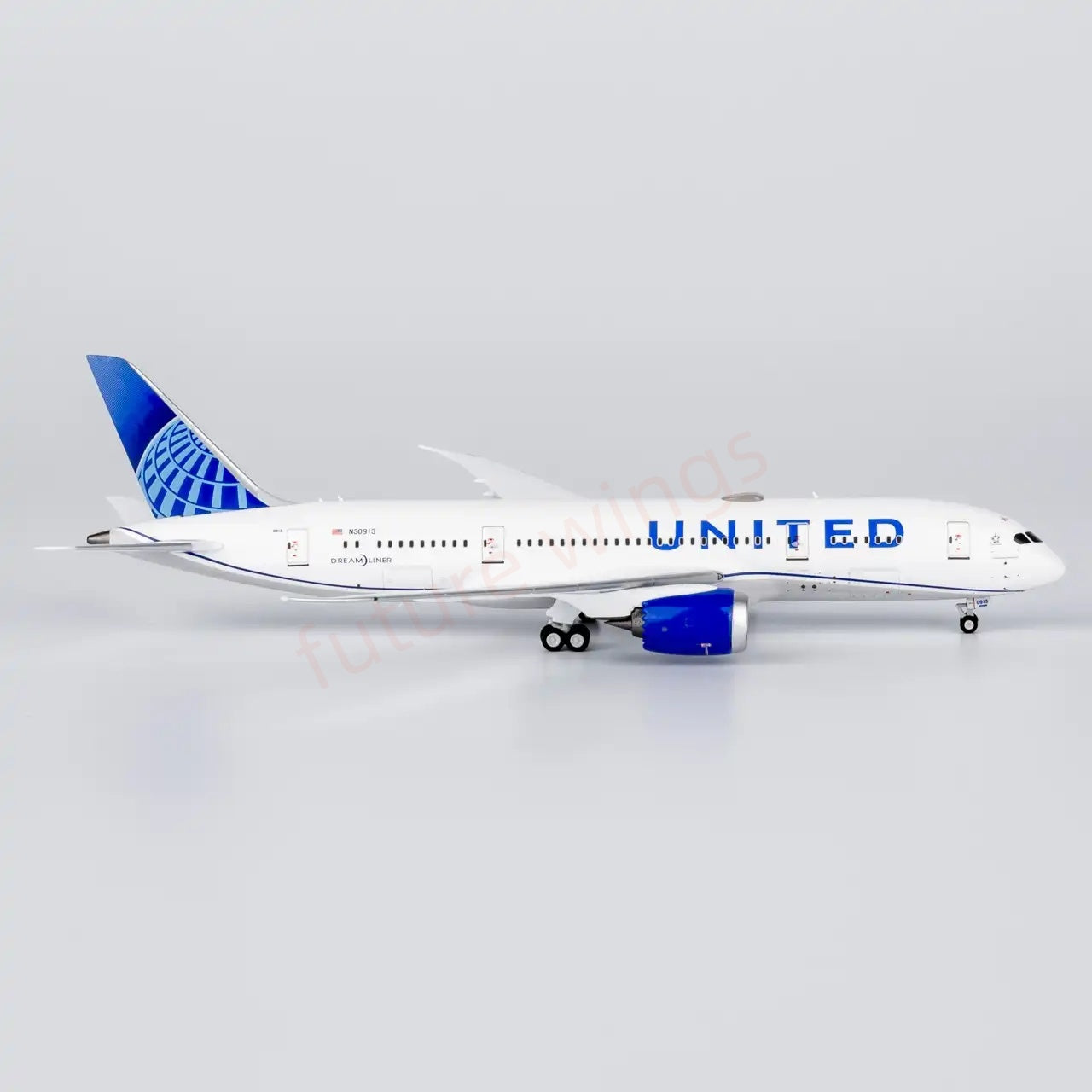 1:400 NG Models NG59033 United Airlines B787-8 N30913 Aircraft Model+FreeTractor