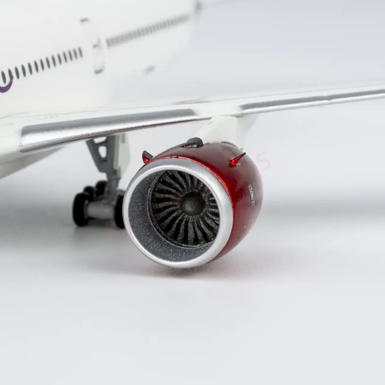 1:400 NG Models NG57031 Virgin Atlantic A350-1000 G-VPRD+Free Tractor