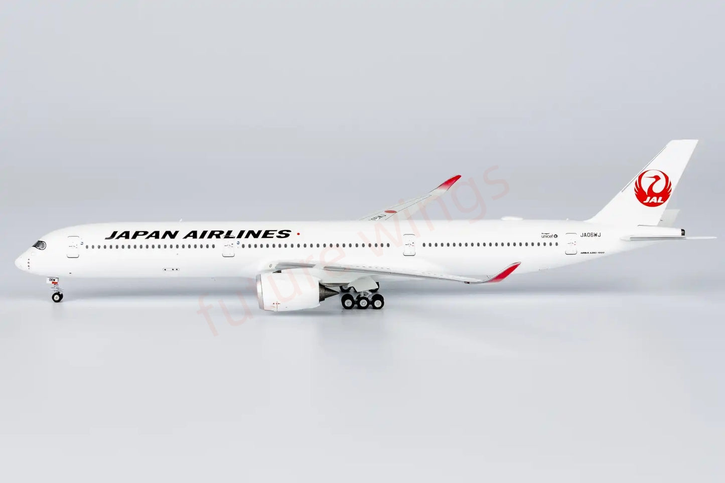 1:400 NG Models NG57018 Japan Airlines A350-1000 JA06WJ Aircraft Model+ Free Tractor