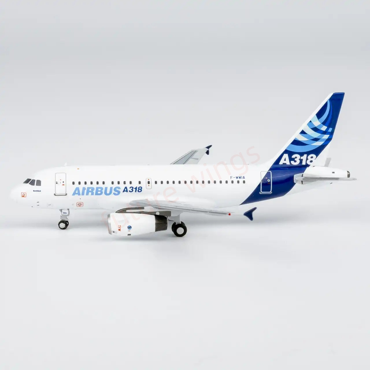 1:400 NG Models NG48018 Airbus A318-100 F-WWIA Aircraft Model+Free Tractor