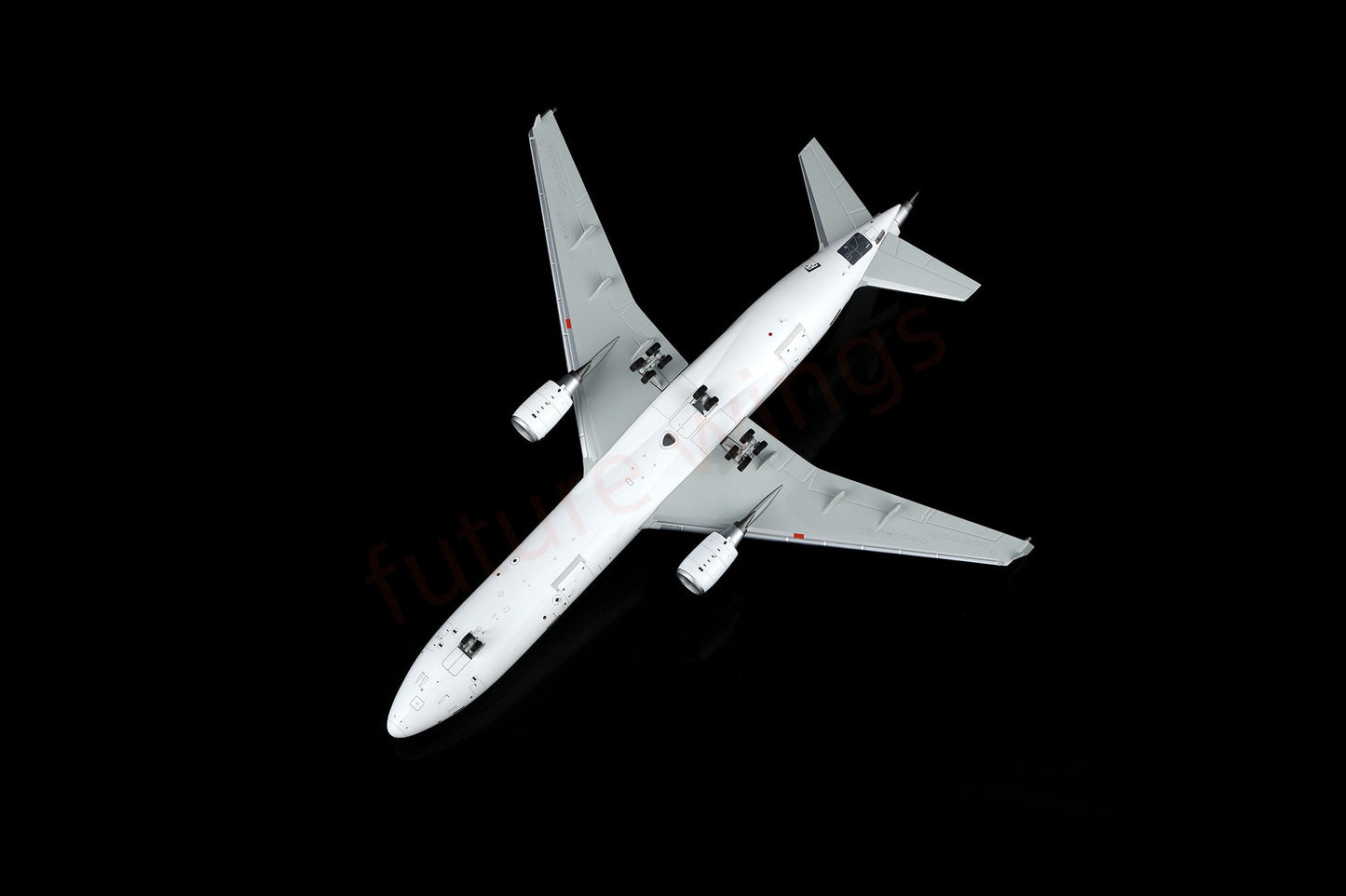 1:200 SQ Wings Mcdonnell Douglas MD-11 Blank Aircraft Model
