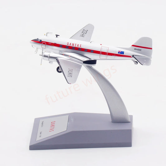 1:200 InFlight200 Qantas Airways DC-3 VH-EDC Aircraft Model With Stand