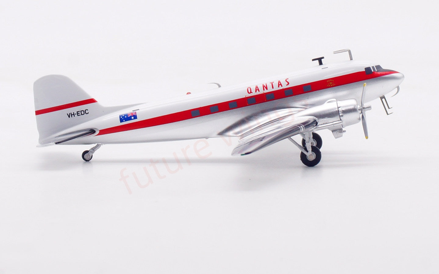 1:200 InFlight200 Qantas Airways DC-3 VH-EDC Aircraft Model With Stand