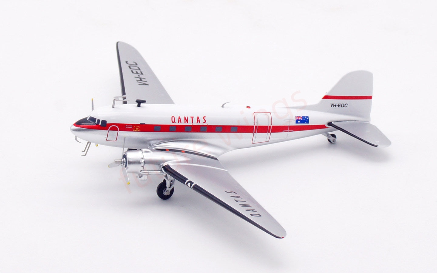 1:200 InFlight200 Qantas Airways DC-3 VH-EDC Aircraft Model With Stand