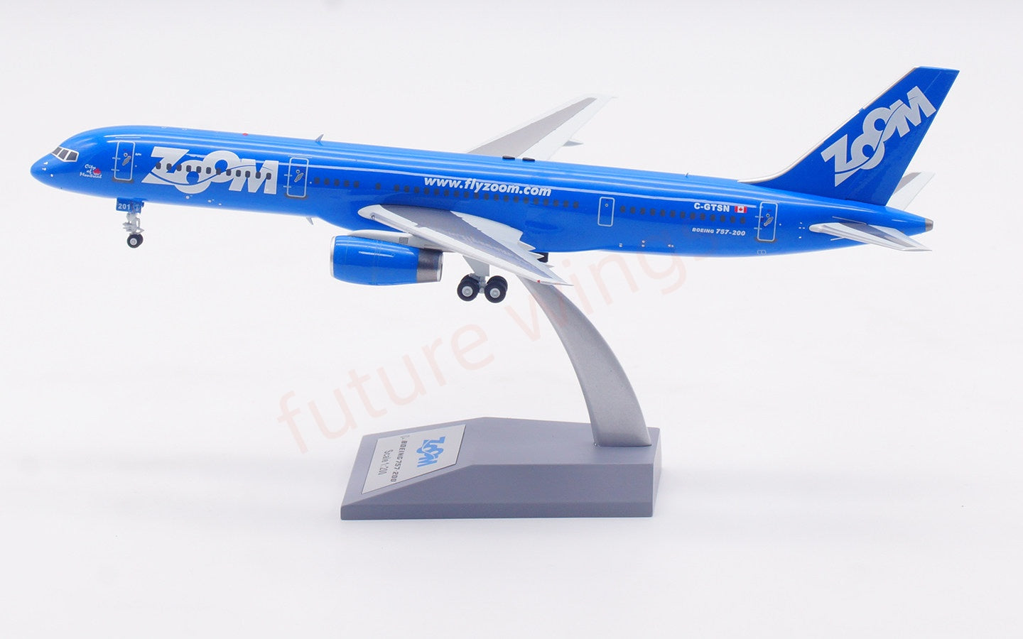 1:200 InFlight200 Zoom Airlines B757-200 C-GTSN Diecast Aircraft Model