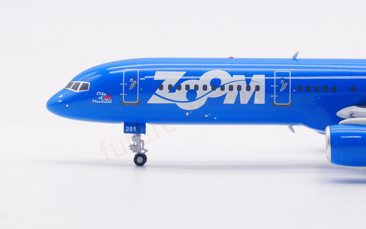 1:200 InFlight200 Zoom Airlines B757-200 C-GTSN Diecast Aircraft Model