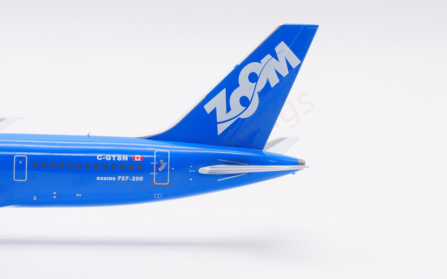 1:200 InFlight200 Zoom Airlines B757-200 C-GTSN Diecast Aircraft