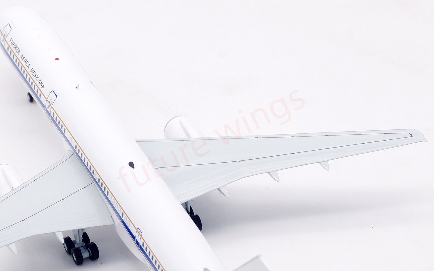 1:200 InFlight200 Mexican Air Force B757-200 XC-UJM Diecast Aircraft Model